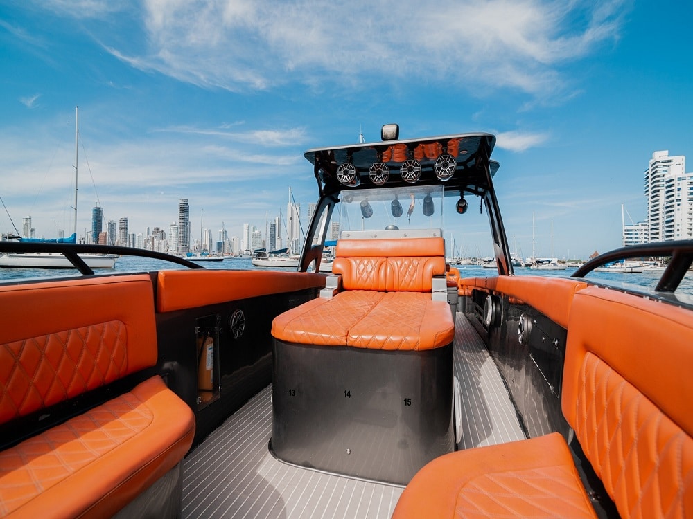 Lancha La Fantastika - Image 13