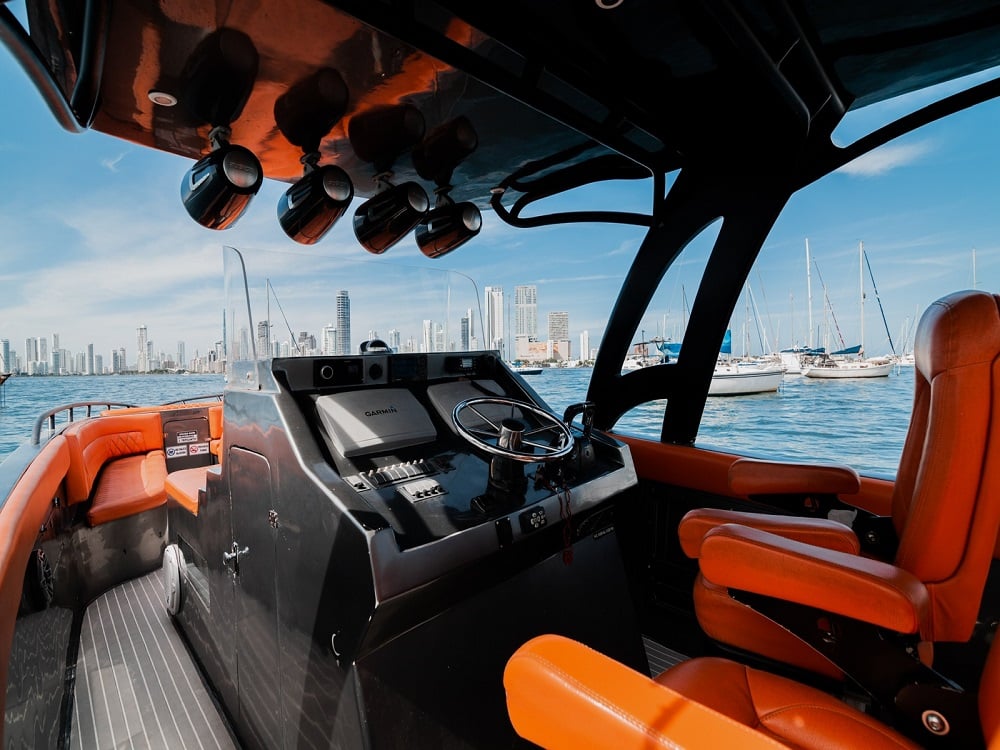 Lancha La Fantastika - Image 17