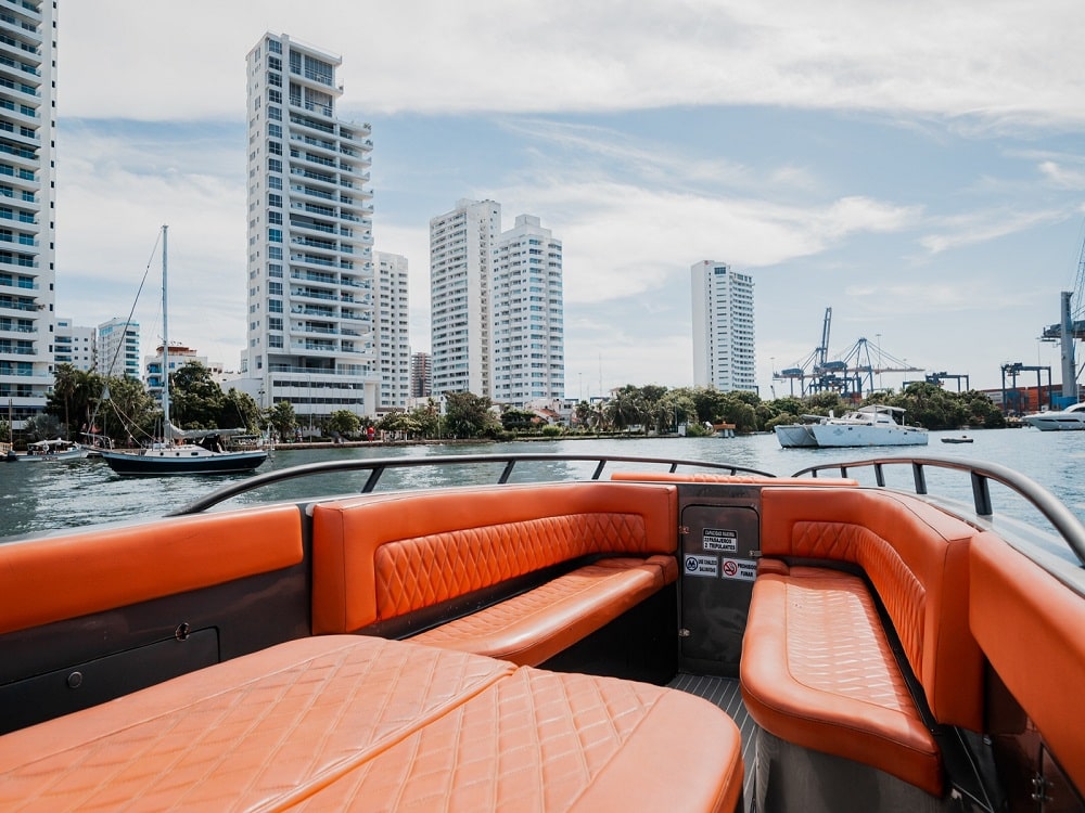 Lancha La Fantastika - Image 7