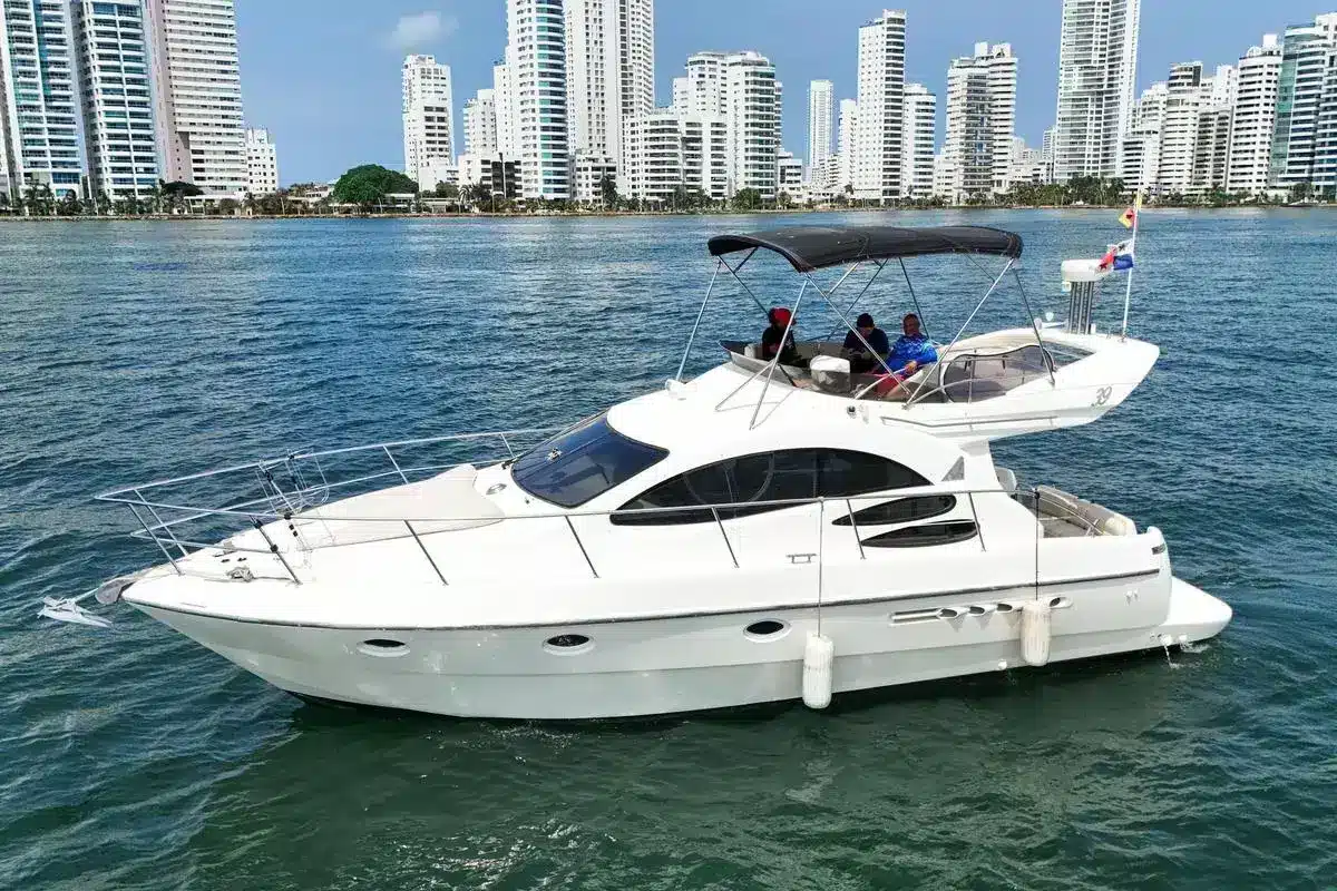 Alquiler de yate en Cartagena Patos 39 FT vista exterior